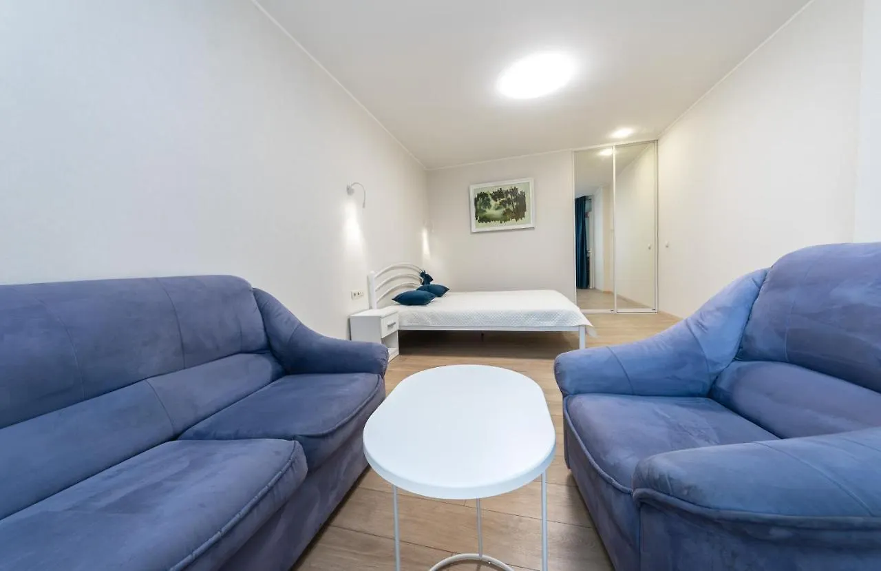 Апартаменты На Центральной Улице Kijev Apartman