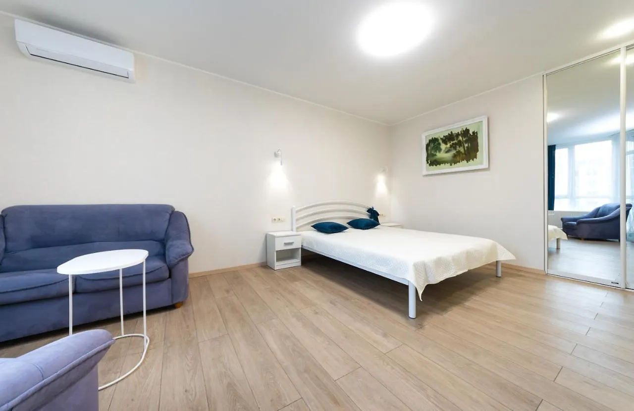 Apartment Апартаменты На Центральной Улице Kyiv