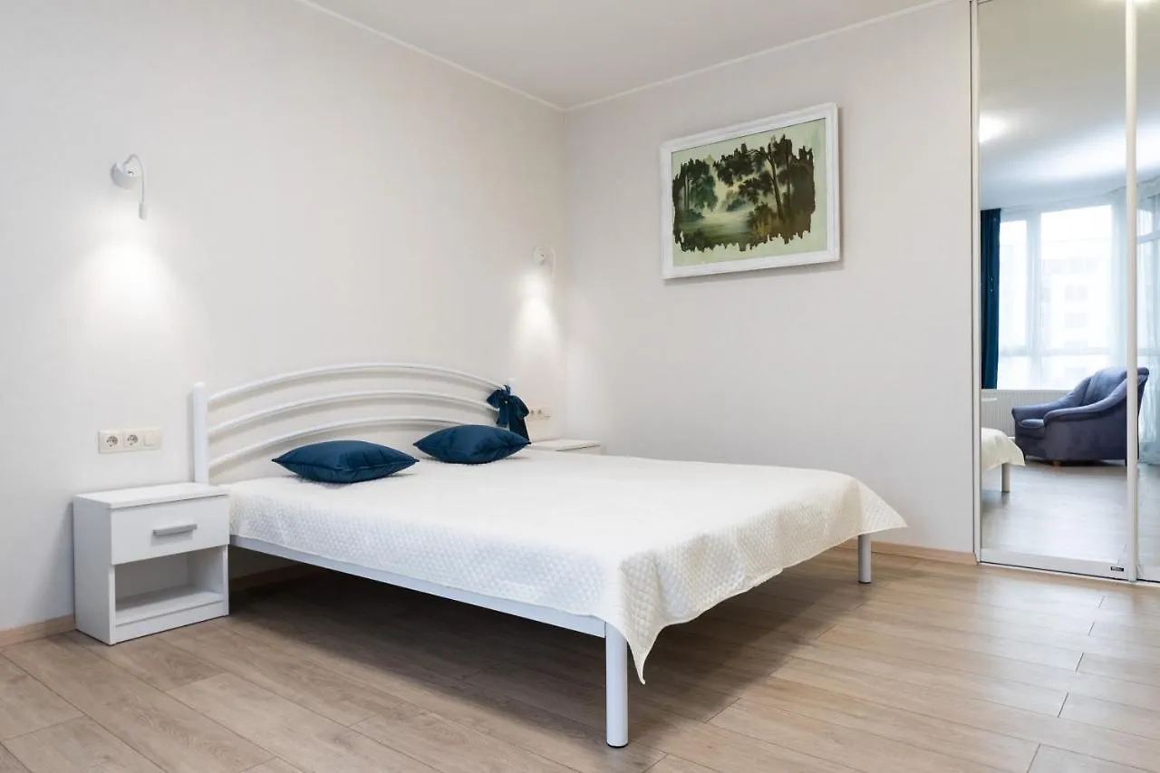 Apartment Апартаменты На Центральной Улице Kyiv